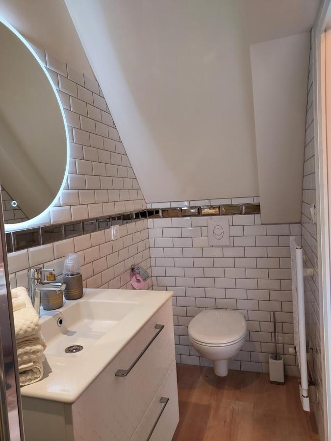 Studio Exupere Bayeux Bagian luar foto